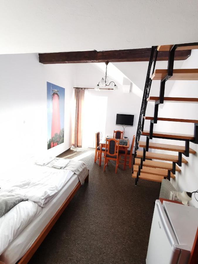 Grodzisko Pokoje Do Wynajecia Krynica Morska Exterior foto